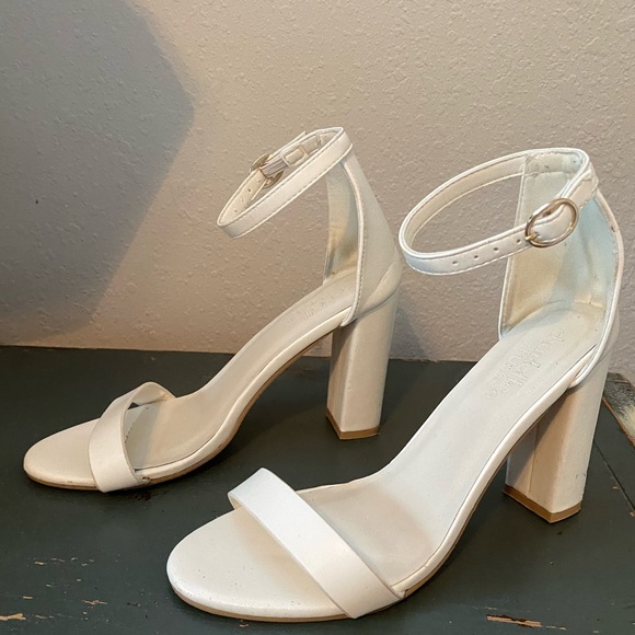 Charlotte Russe White Heels - Picture 2 of 2